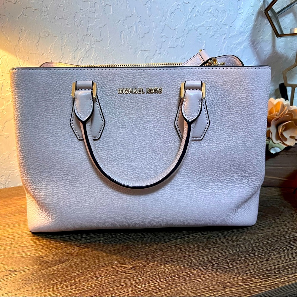 Michael Kors crossbody purse